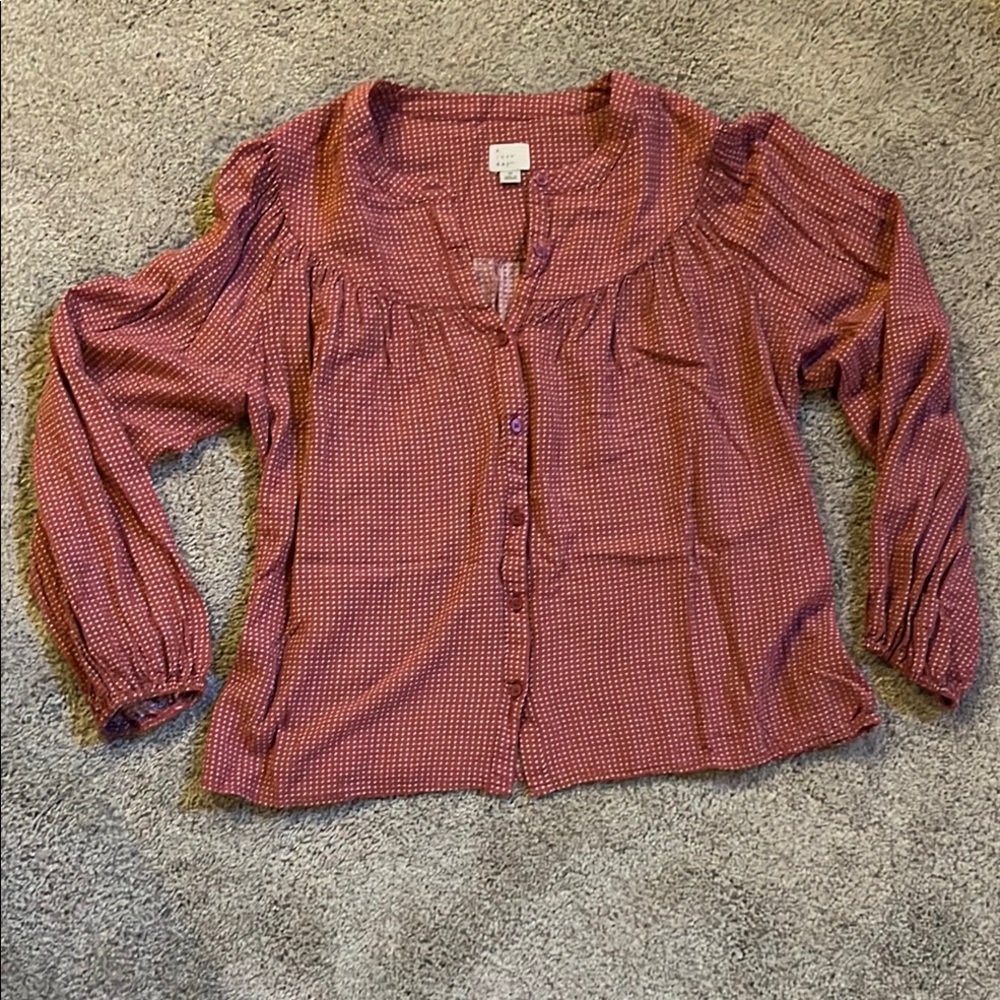 Women's Pink Button-Up Top